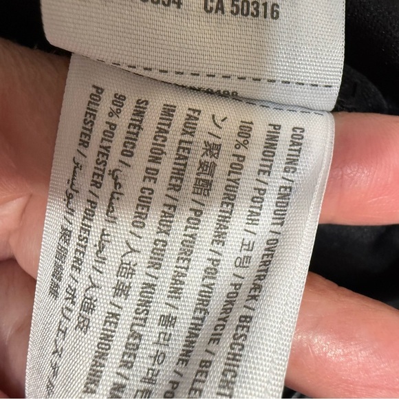 Abercrombie & Fitch 90’s straight ultra high rise faux leather pants curve love - Picture 5 of 6